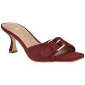 GUESS Women's Dista Buckle Kitten Heel Dress Sandals Size 6.5M